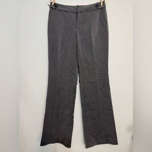 Banana Republic Women’s Trousers “ Jackson Fit “ in Gray Pinstripes